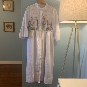 Size medium white dress